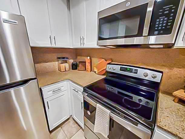 Two Bedroom At Universal Appartement